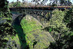 Die Brücke zwischen Sambia und Simbabwe